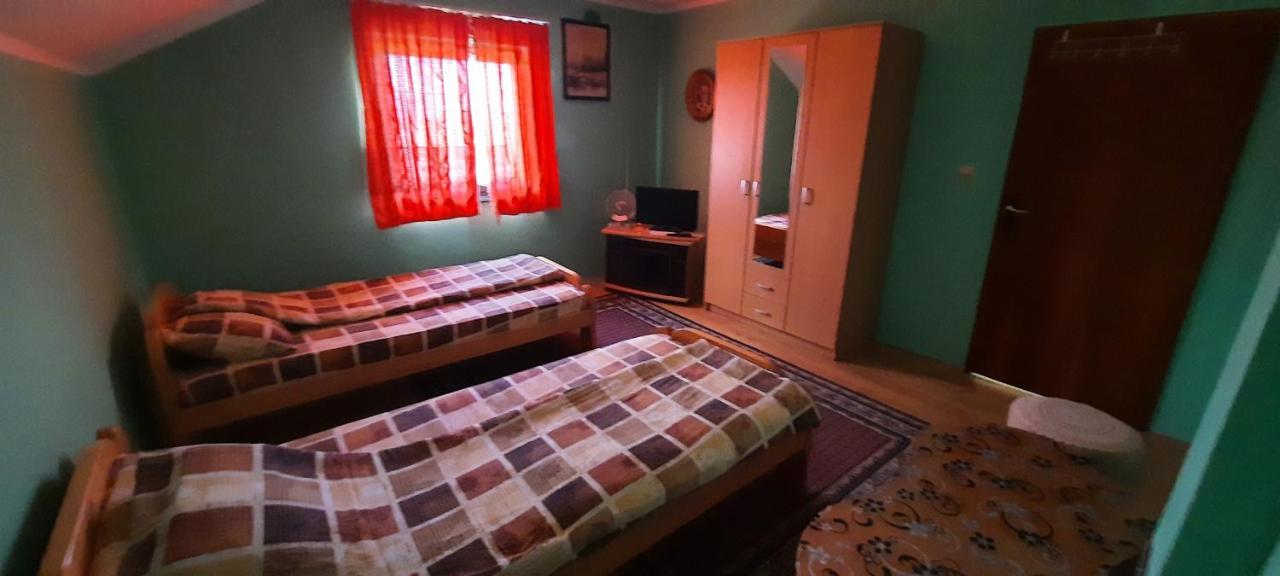 Hotel Sobe Seka Golubac Esterno foto